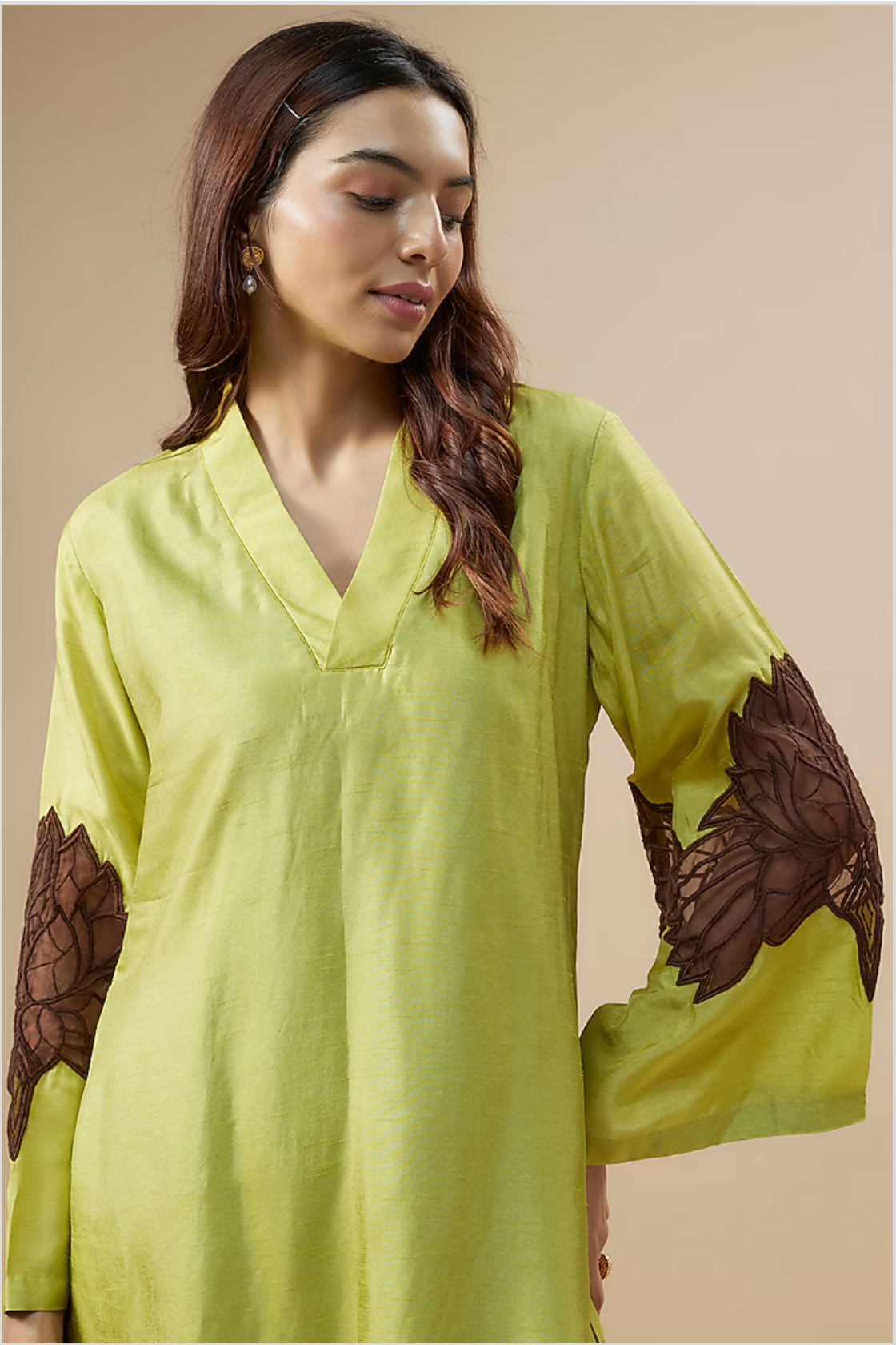 Green cutwork sleeve detailing kurti set